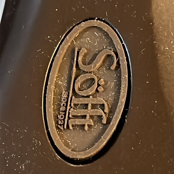 Sofft cream patent leather wedge sandals with gold hardware sz 8M - Picture 6 of 11